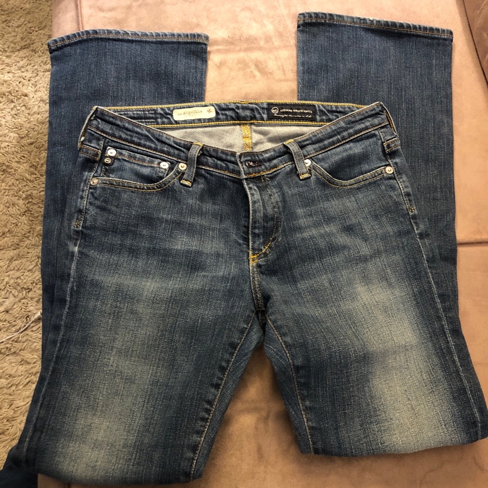 AG The Angelina Petite Bootcut jean size 28